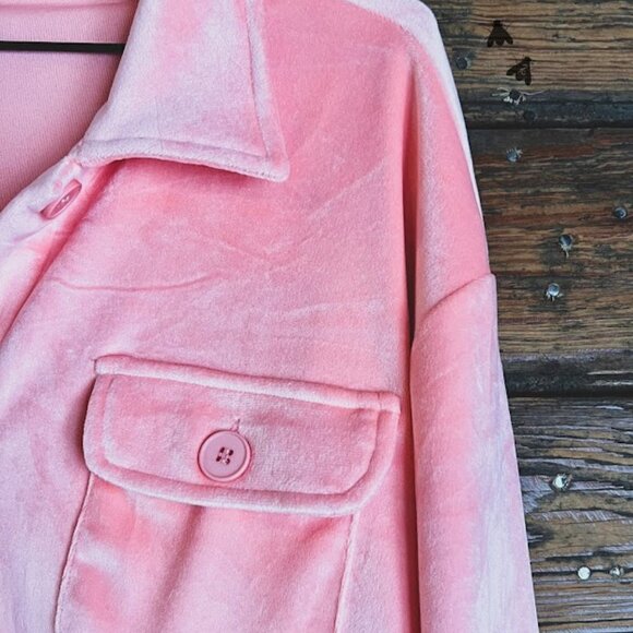 THE KINGMAN BUBBLE LADIES PINK VELVET  LONG SLEEVE SHACKET - Picture 4 of 16